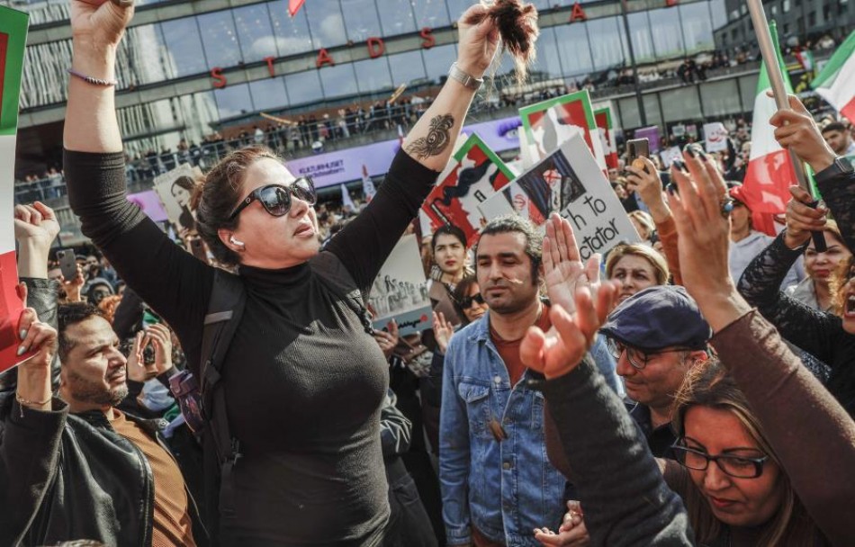 Suman 41 muertos en protestas en Ir&aacute;n por muerte de Mahsa Amini