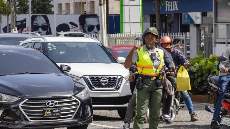 Contrataciones P&uacute;blicas suspende licitaci&oacute;n de pitos en Digesett por falta de estudios previos
