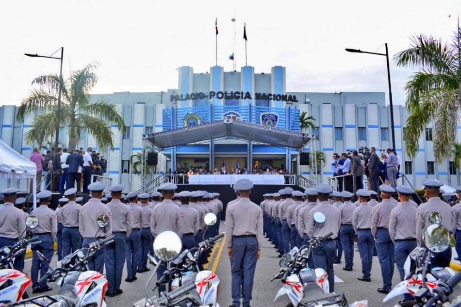 PN del Cibao desarticula banda de atracadores y les ocupa desde relojes hasta enjuagues bucales