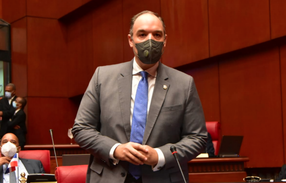 Senador José del Castillo dice director PN desacató llamado del primer Poder del Estado