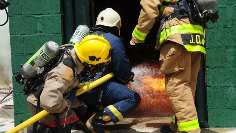 Bomberos realiza el paro laboral tras dos meses sin cobrar su incentivo