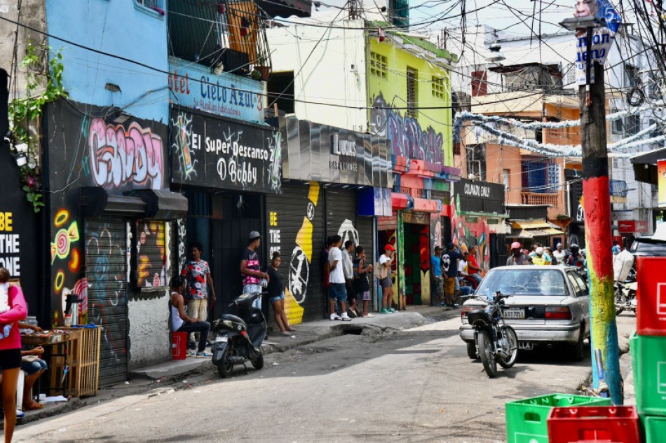 Los comunitarios establece las reglas para &lsquo;tetear&rsquo; en La 42