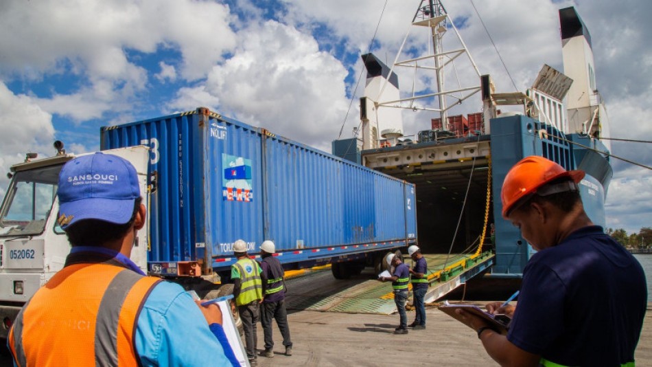 Importaci&oacute;n de materias primas cayeron 15.59% entre enero y junio de este a&ntilde;o
