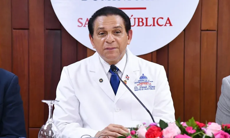 Salud revisa denuncia a exdirectora provincial