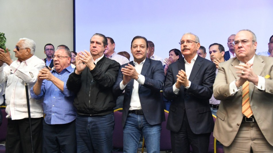 El PLD establece las compuertas para otro regreso de Leonel Fernández
