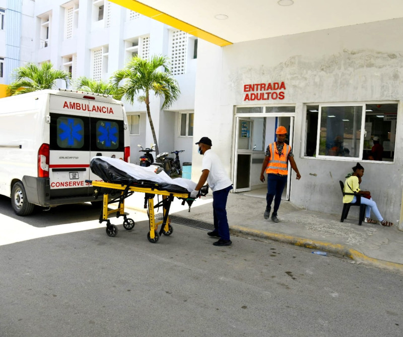 Muere Estefani Castillo, otra de las v&iacute;ctimas del accidente de autob&uacute;s escolar en Hato Mayor