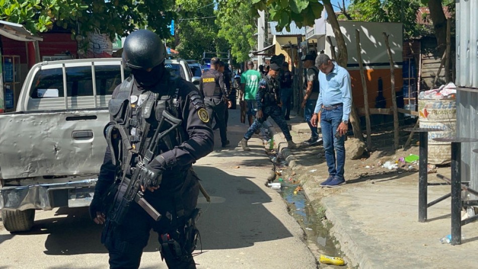 Bandas criminales continúa la intranquilidad en los barrios de Santo Domingo