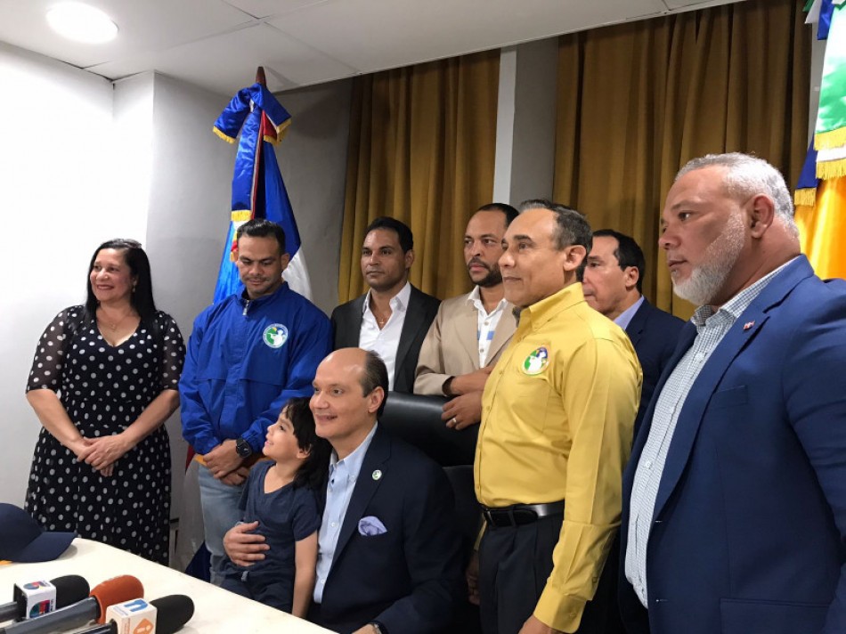 Ramfis Trujillo celebra el reconocimiento de su partido y dice no buscarán alianzas: "Somos insobornables"