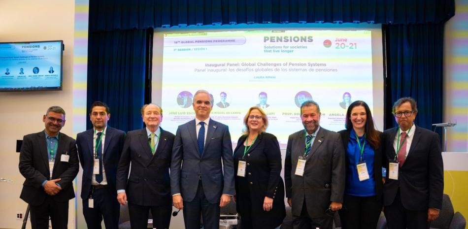 Ministro de Trabajo puntualiza la seguridad Social sustentada en el desarrollo humano