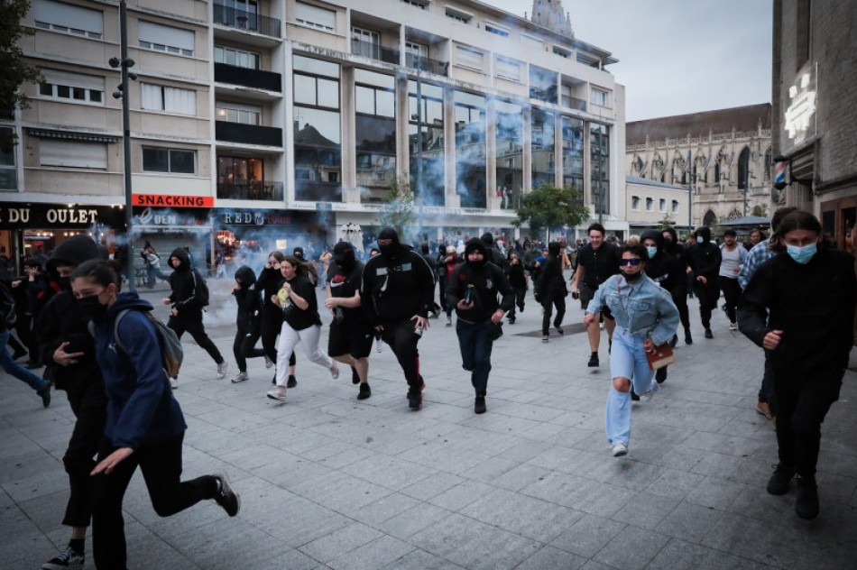  1,300 detenidos en Francia antes del funeral del joven baleado por un polic&iacute;a
