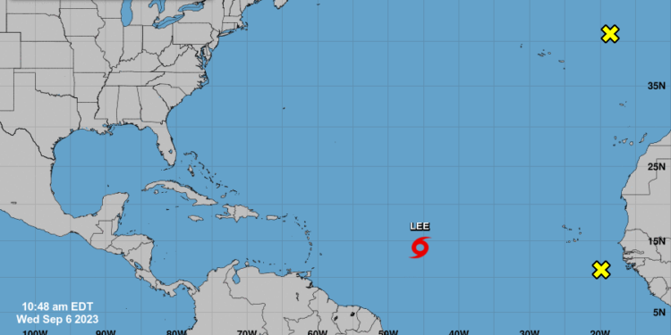 Tormenta tropical Lee se fortalece y puede convertirse hoy en hurac&aacute;n