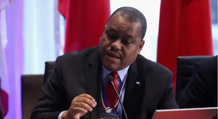 El primer ministro de Hait&iacute; llega a Kenia en busca de apoyo para la seguridad en su pa&iacute;s