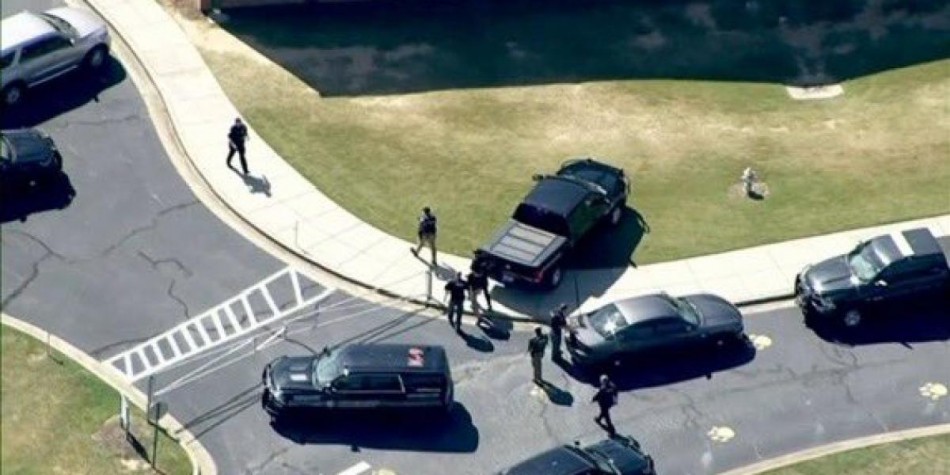 Tiroteo en instituto de Georgia EE.UU. deja al menos 4 muertos