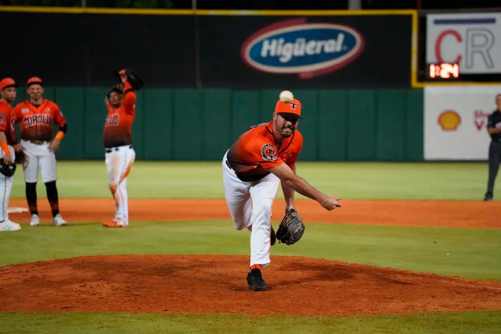 Tanner Kiest lanzar&aacute; para Toros del Este en b&eacute;isbol dominicano
