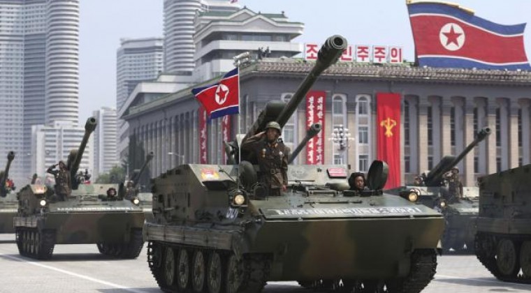 Corea del Norte anuncia el env&iacute;o de artiller&iacute;a a la frontera con Se&uacute;l