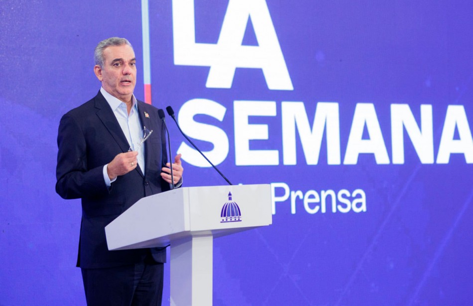 Luis Abinader no tiene otra propuesta de reforma fiscal, pero promete hacer ajustes fiscales