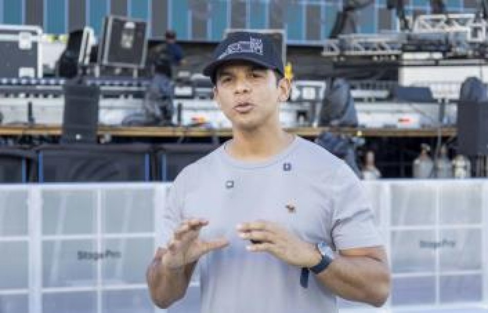 Saymon D&iacute;az aclara situaci&oacute;n con Espect&aacute;culos P&uacute;blicos tras show de Aventura