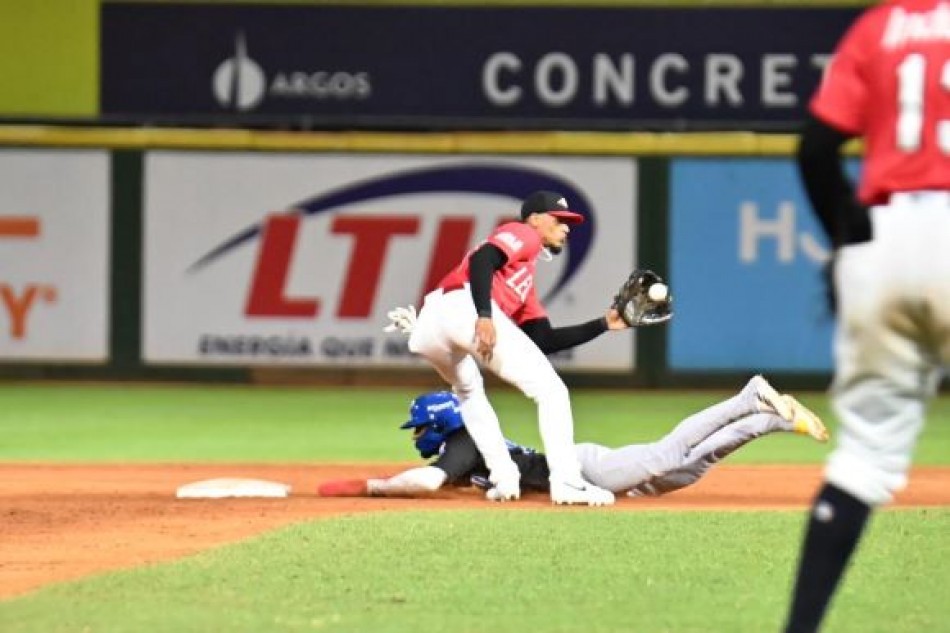 Tigres vencen a los Leones y ampl&iacute;an ventaja en el  Round Robin