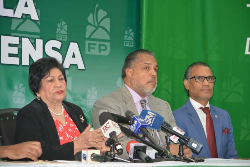 FP considera es inoportuna fusi&oacute;n de MINERD y MESCyT