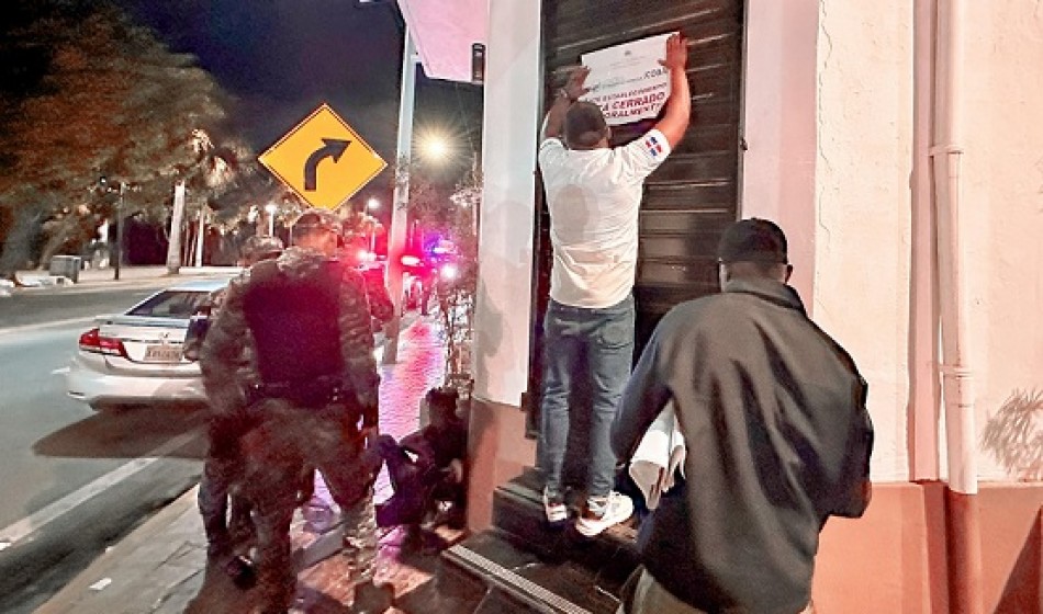 Ministerio de Interior y Polic&iacute;a cierra 8 negocios nocturnos de SDO
