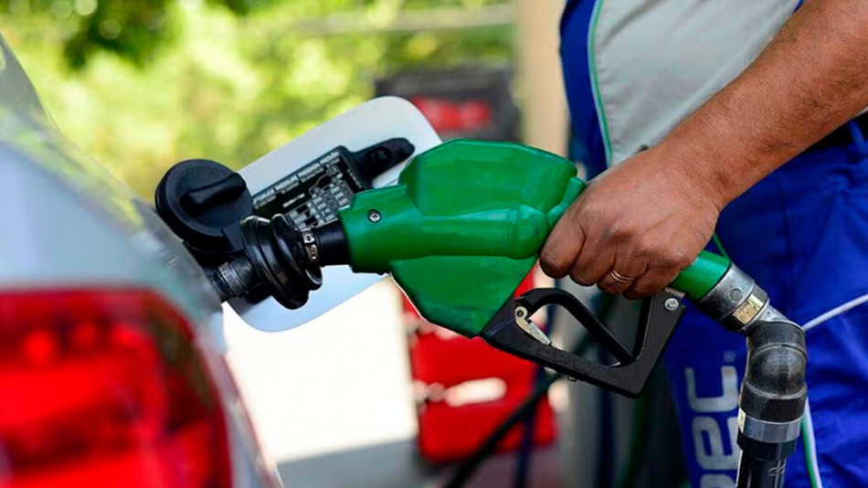 Gobierno congela los precios de los combustibles del GLP, gasolinas y gasoil