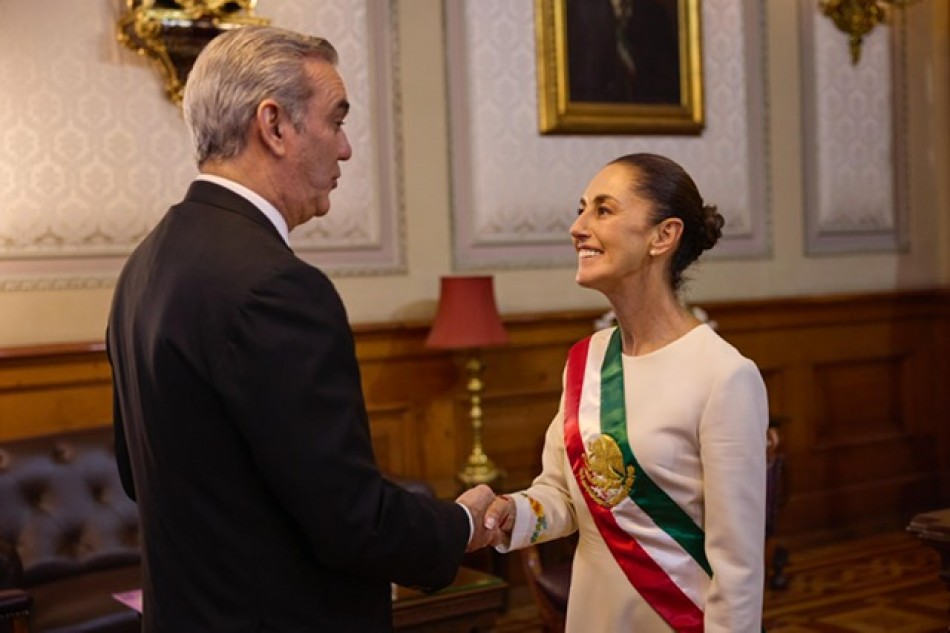 Abinader y la presidenta de M&eacute;xico conversan sobre fortalecimiento de las relaciones entre ambos pa&iacute;ses