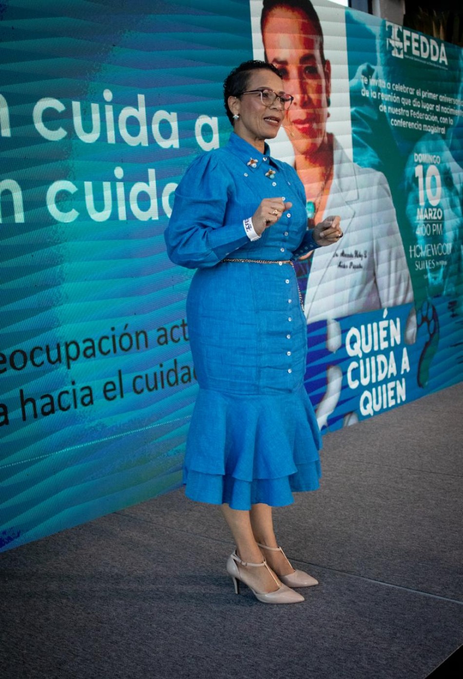 FEDDA realiza la primera conferencia sobre salud mental para animalistas a cargo de la Dra. Hichez