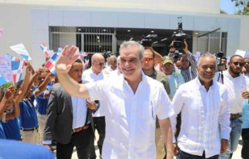 Presidente Abinader entregar&aacute; obras este lunes en Dajab&oacute;n y Montecristi