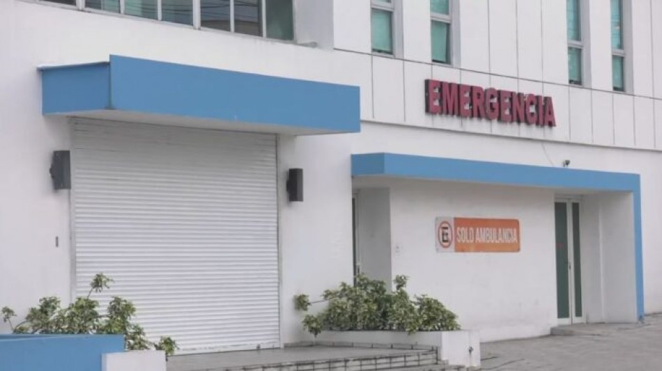 Centro Médico permanece cerrado tras fallecimiento de joven por procedimientos estéticos