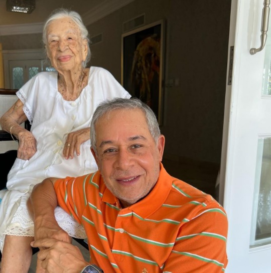 Muere do&ntilde;a Carmita, la madre de Roberto Salcedo