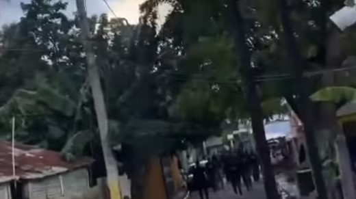 Alto operativo de la DNC en todos los barrios de barahona 