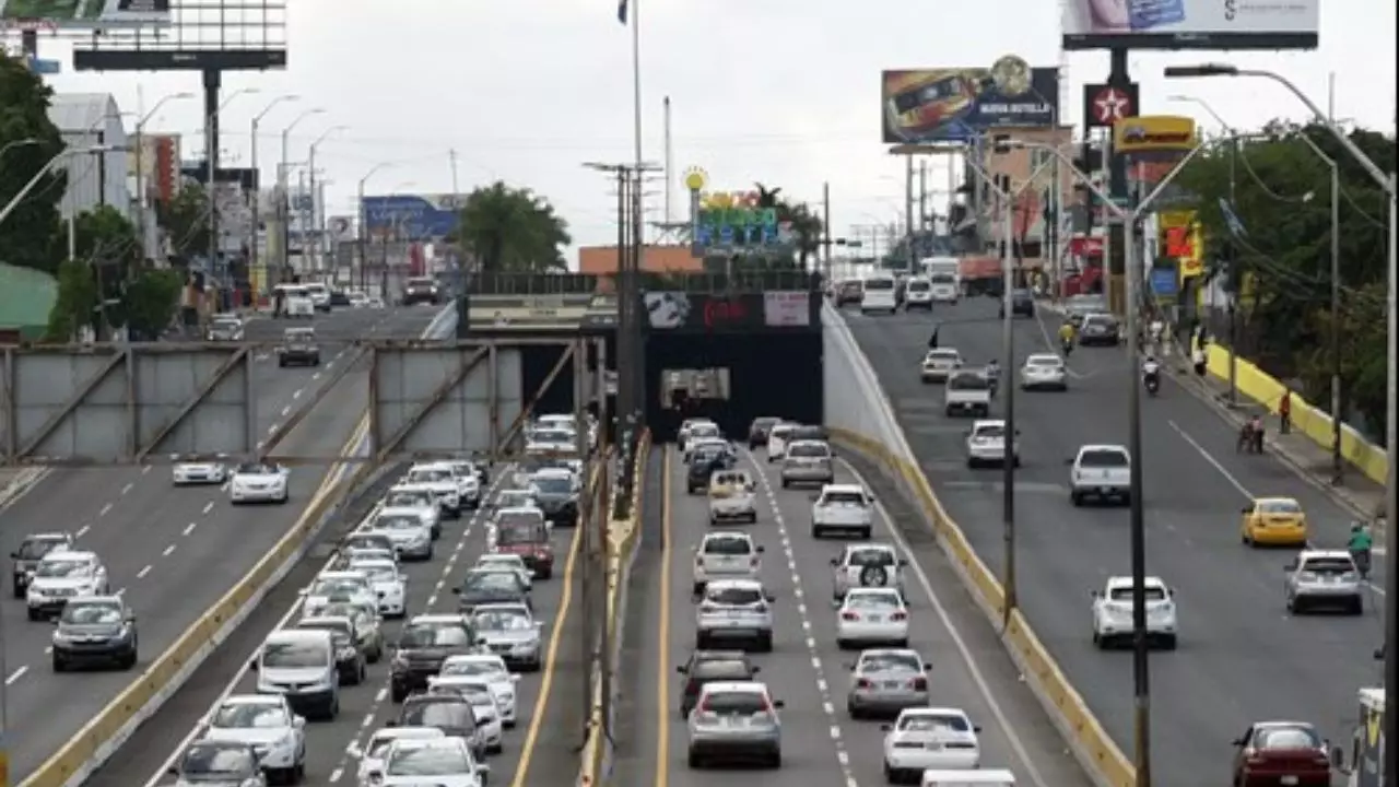 Cerrar&aacute;n esta semana tr&aacute;nsito vehicular por pasos a desnivel y puentes para mantenimiento