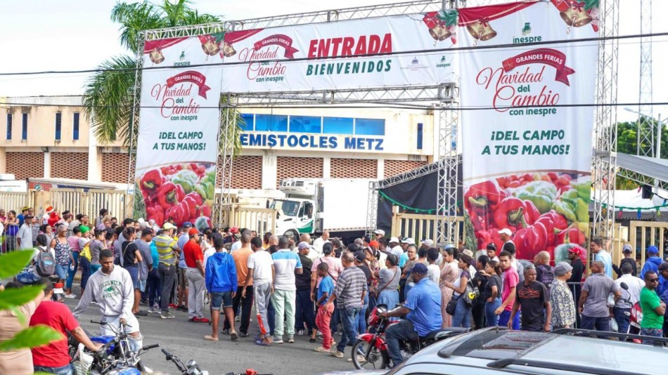 Este viernes inicia las &ldquo;Grandes Ferias Navidad del Cambio con Inespre&rdquo; en Azua