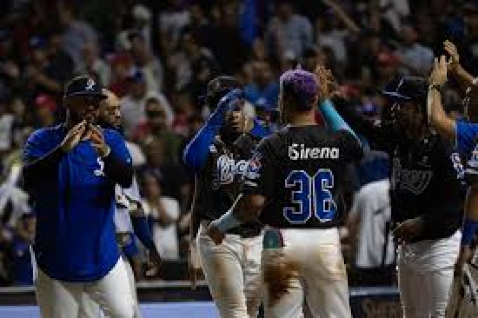 Licey derrota al Escogido en el primer juego de la serie final