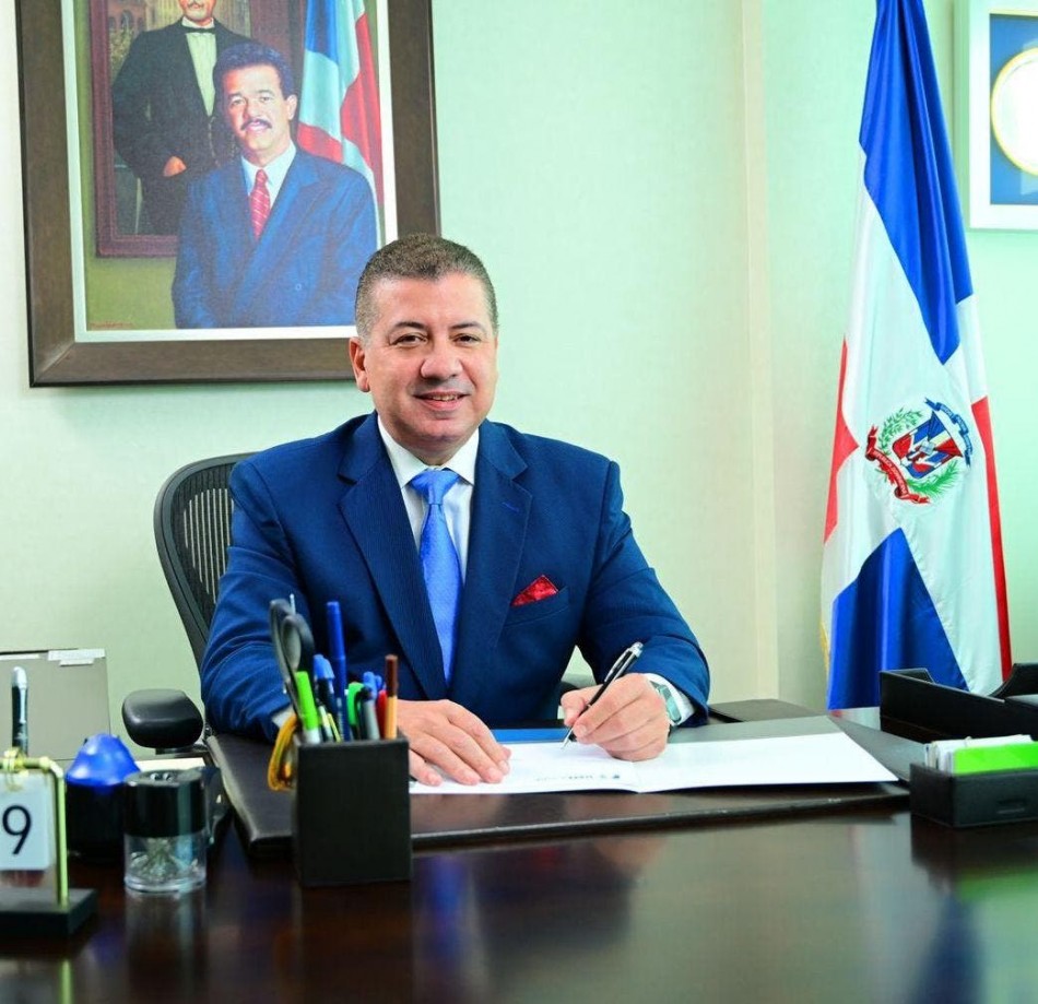 C&eacute;sar Fern&aacute;ndez revela en la &ldquo;Fuerza del Pueblo&rdquo; hay &ldquo;traidores&rdquo; con acuerdo con el gobierno