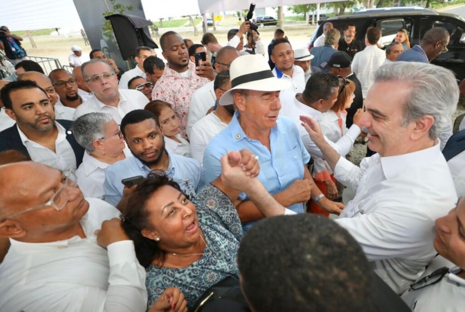 Presidente Luis Abinader entregar&aacute; este s&aacute;bado 8 obras en la provincia Duarte