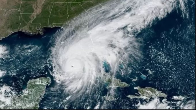 Ian se acerca a costa de Florida con vientos 250 kil&oacute;metros/hora