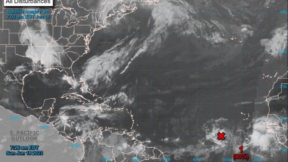 Onda tropical establece el 80 % de posibilidades de convertirse en depresión en los próximos días