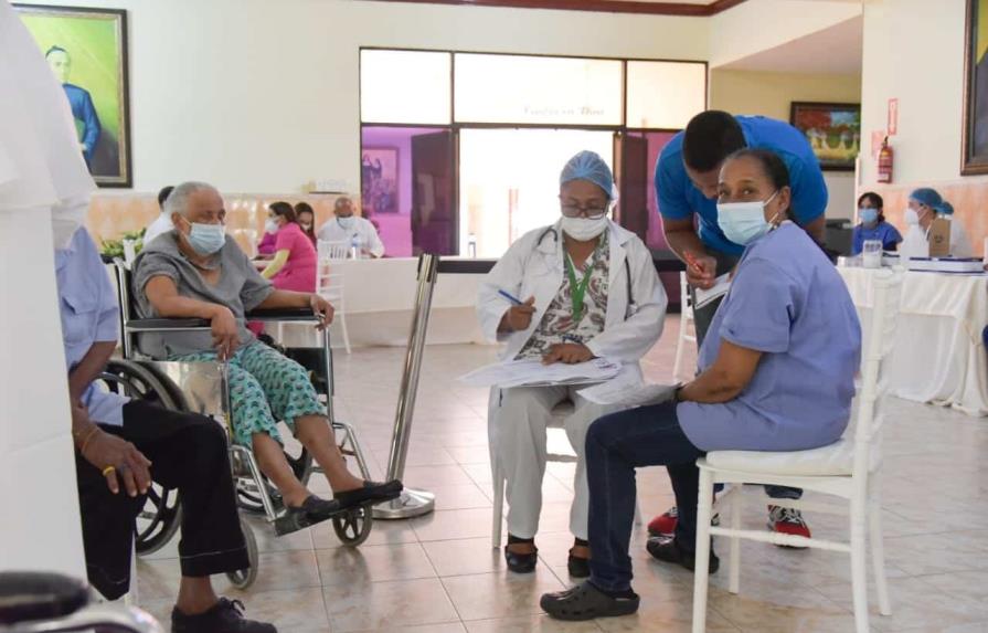 Salud P&uacute;blica reporta 1,317 nuevos casos COVID-19 en las &uacute;ltimas 24 horas