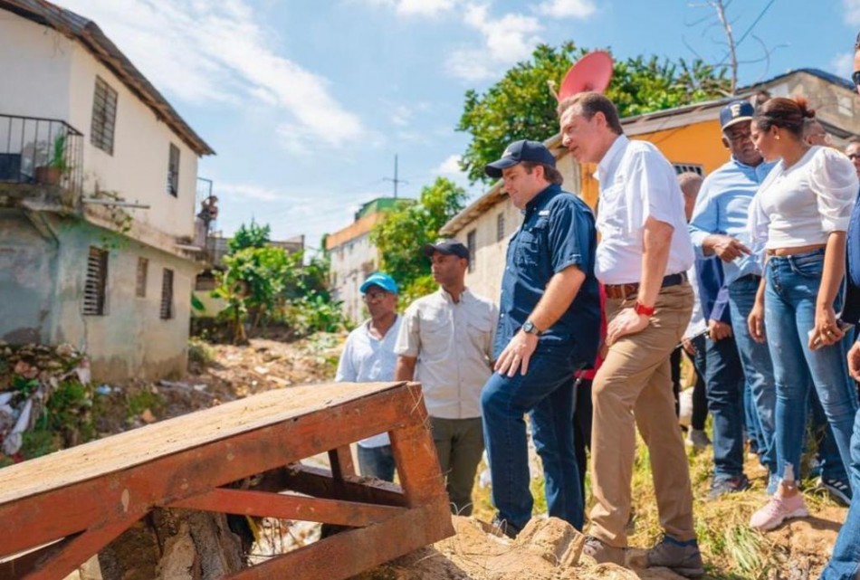 Bison&oacute;: Gobierno no abandonar&aacute; a los afectados por las inundaciones