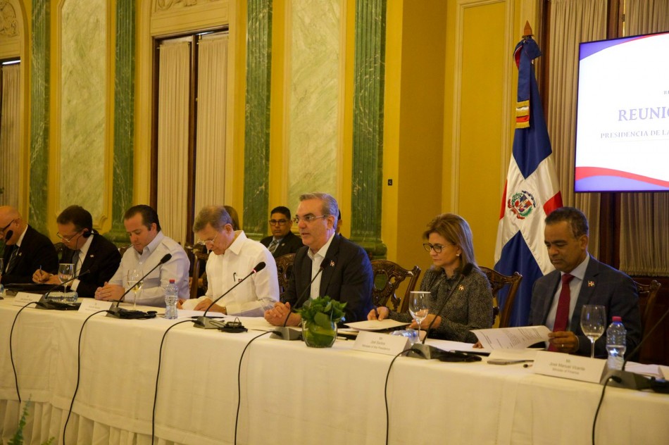 Presidente del Banco Mundial visita por primera vez RD y se re&uacute;ne con Abinader