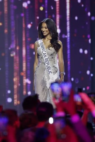 Andreina Martínez, de RD, queda en segunda finalista en Miss Universo; EEUU se lleva la corona