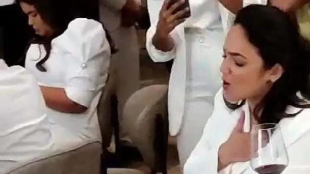 Captan a senadores celebrando en medio de la tragedia de San Crist&oacute;bal