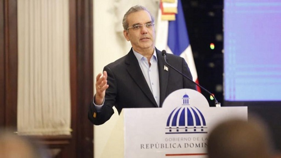 Presidente favorece la eficiencia &laquo;sin caer en el autoritarismo&raquo;