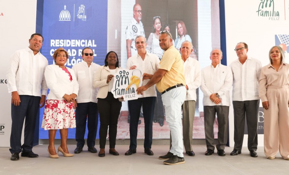 Luis Abinader entrega 700 nuevos apartamentos y otras obras SDE