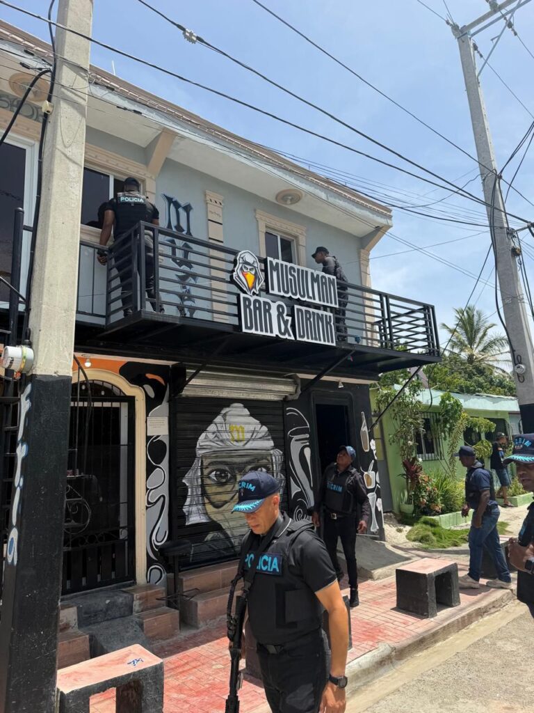 Autoridades desmantelan presunta red criminal en San Juan