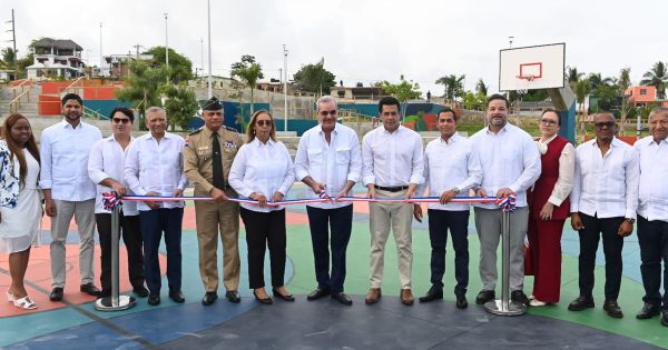 Abinader y Collado inauguran Bulevar de la Salud en Haina