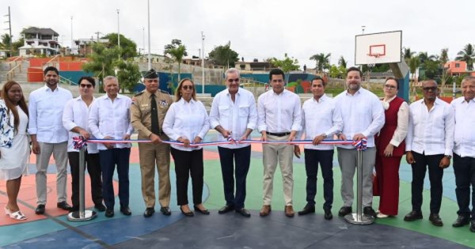 Abinader y Collado inauguran Bulevar de la Salud en Haina