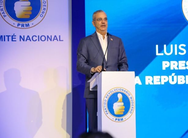 Luis Abinader llama PRM fortalecer unidad y evitar complacencia