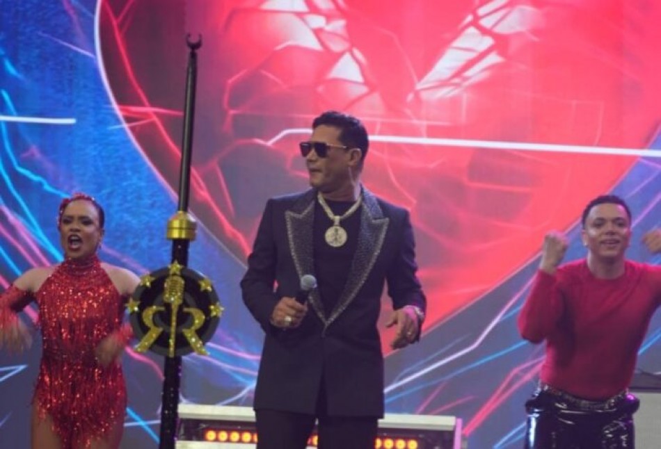&ldquo;Medicina de Amor&rdquo; marca el inicio de la primera gran noche de Raul&iacute;n Rodr&iacute;guez en la Arena del Cibao